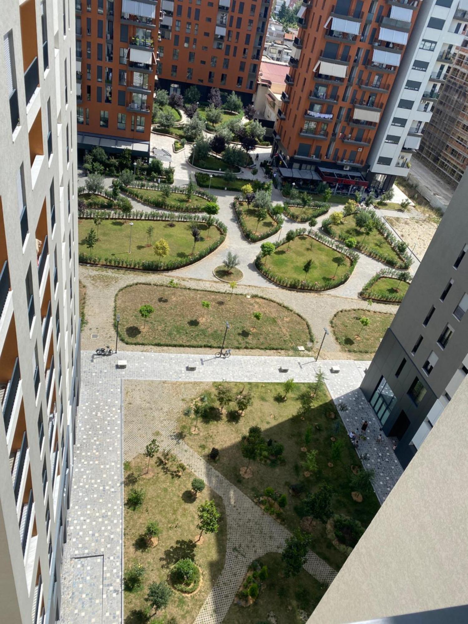 Zirkon City Rush Apartment Tirana Exterior photo